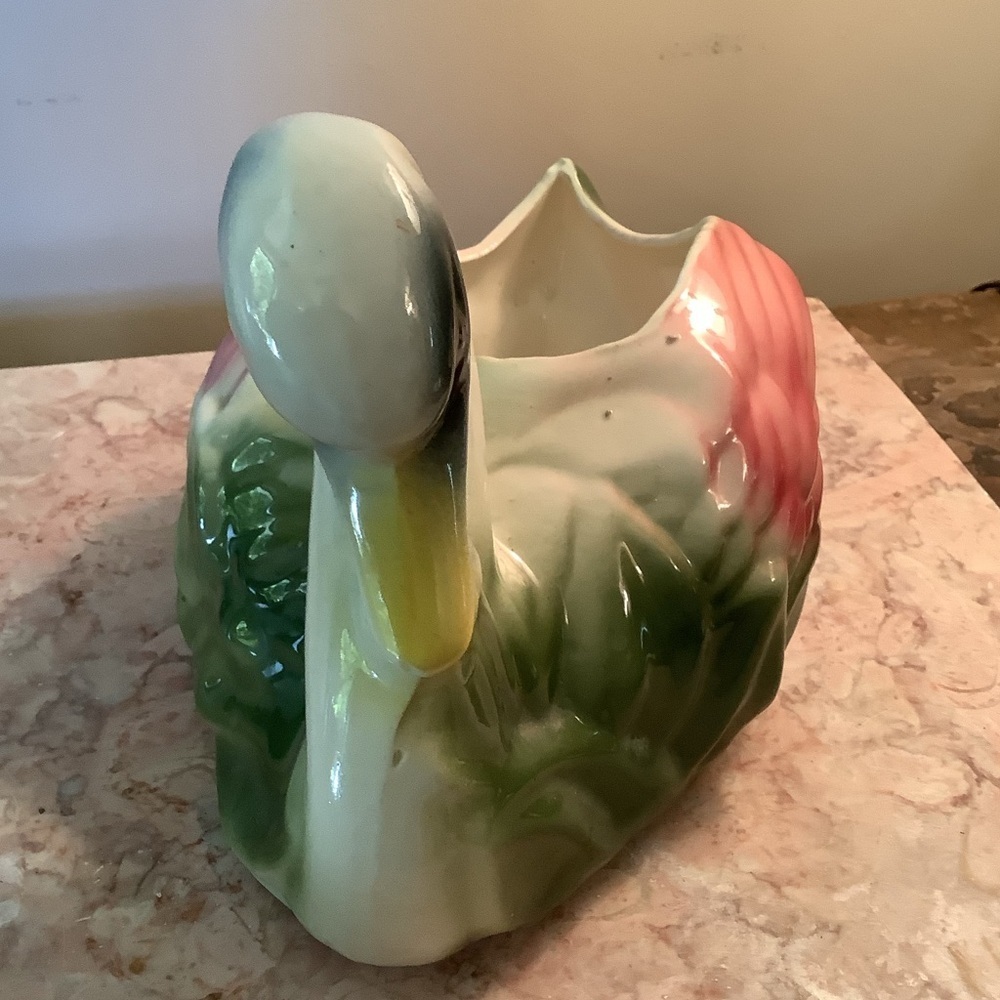 Vintage USA Ceramic Swan Planter - Picture 2 of 6